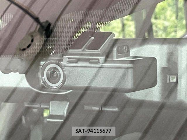 Nissan KICKS 2021-07 7501111-5