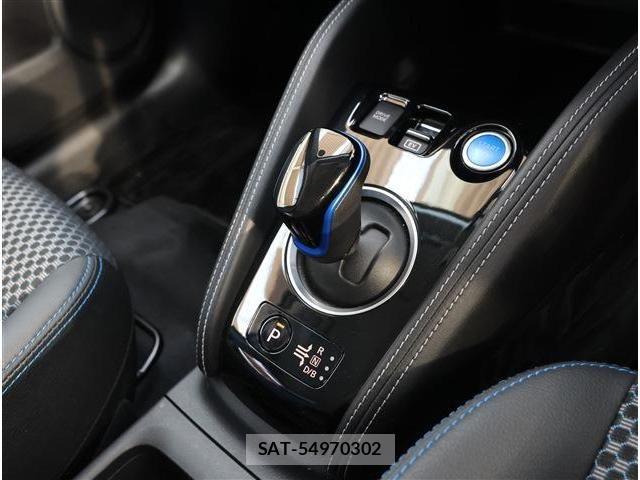 Nissan KICKS 2022-04 7501113-10