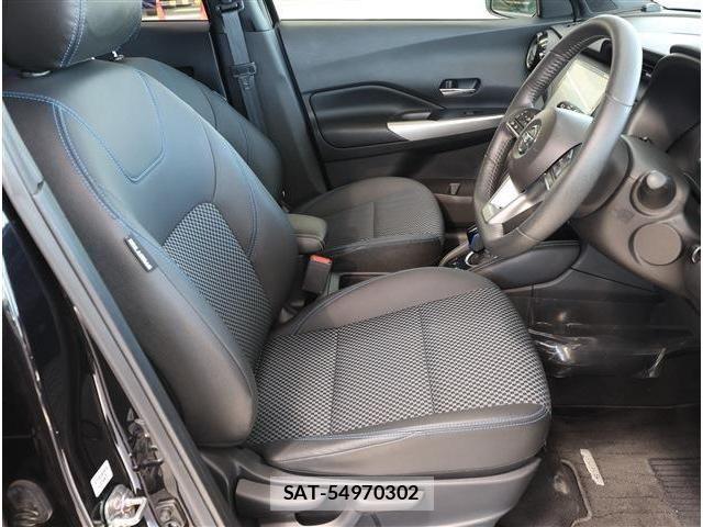 Nissan KICKS 2022-04 7501113-16