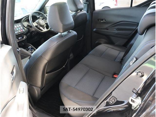Nissan KICKS 2022-04 7501113-19
