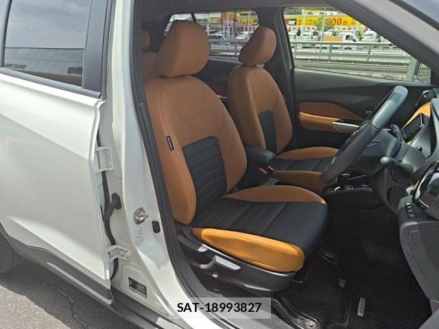 Nissan KICKS 2020-10 7501115-12