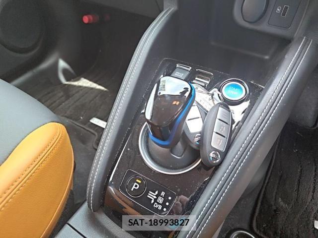 Nissan KICKS 2020-10 7501115-13