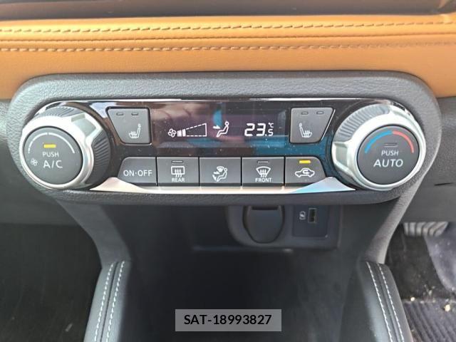 Nissan KICKS 2020-10 7501115-16