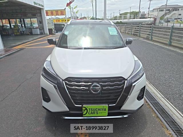 Nissan KICKS 2020-10 7501115-8
