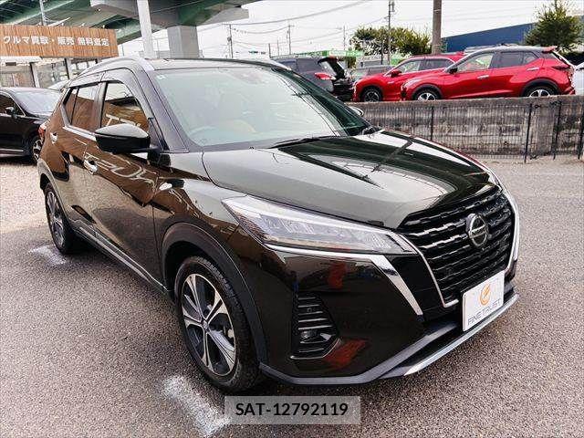 Nissan KICKS 2020-09 7501119-15