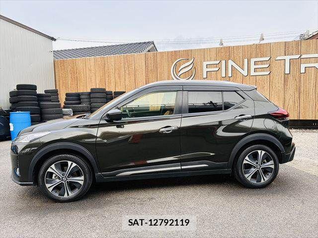 Nissan KICKS 2020-09 7501119-20
