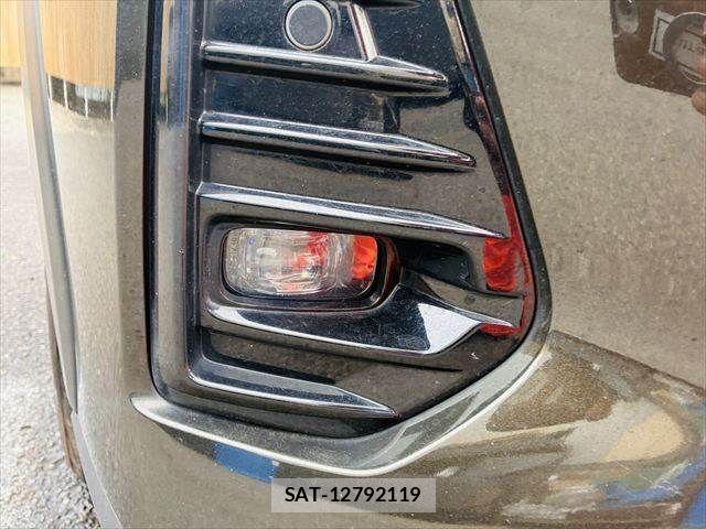 Nissan KICKS 2020-09 7501119-24
