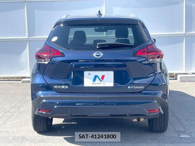 Nissan KICKS 2022-03 7508929-14