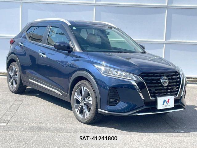 Nissan KICKS 2022-03 7508929-15