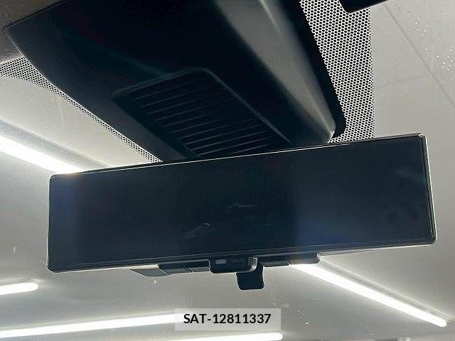 Nissan KICKS 2021-10 7501106-9