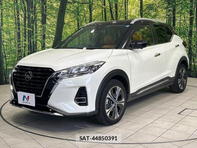 Nissan KICKS 2021-02 7501108-15