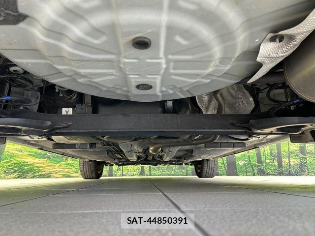 Nissan KICKS 2021-02 7501108-18
