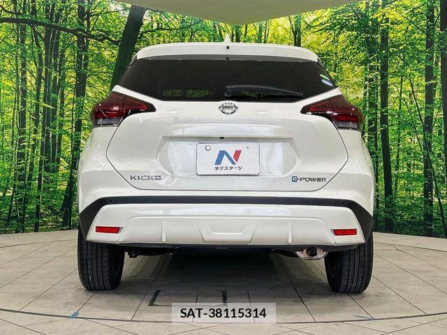 Nissan KICKS 2021-09 7562295-14