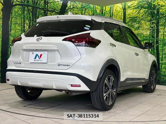 Nissan KICKS 2021-09 7562295-16