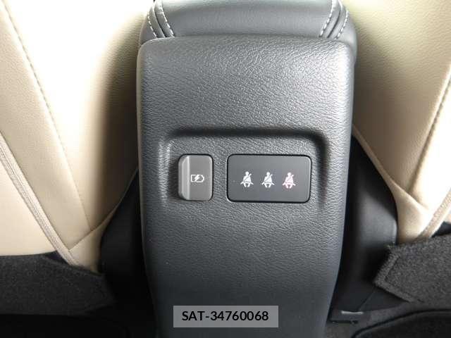 Nissan KICKS 2025-09 7562294-24