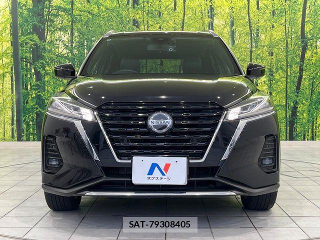 Nissan KICKS 2022-03 7617395-13