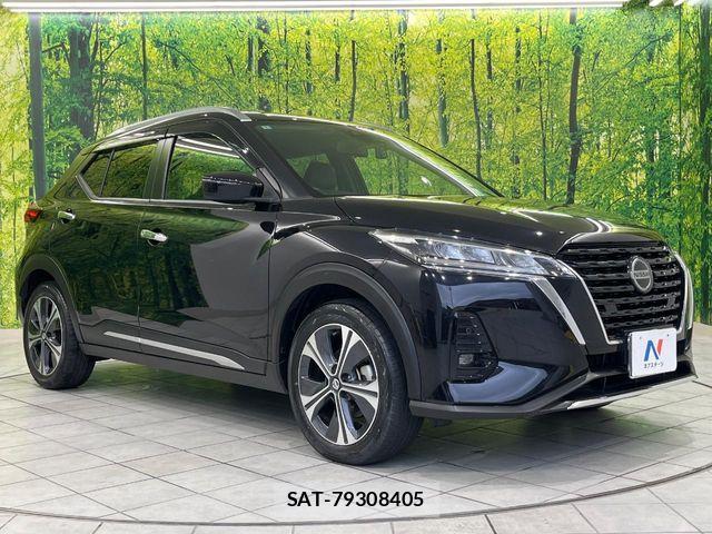 Nissan KICKS 2022-03 7617395-15