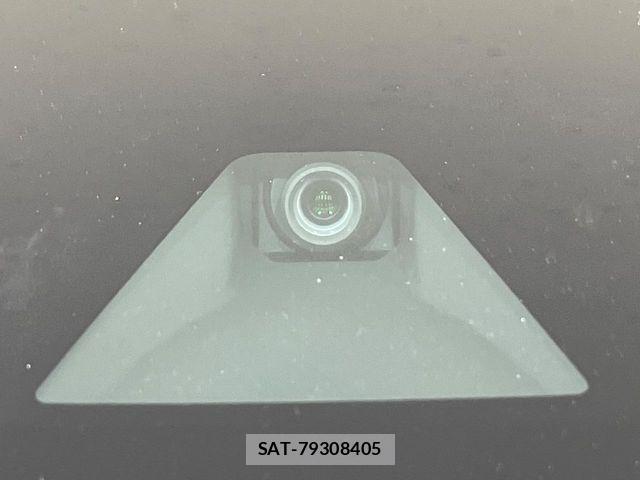 Nissan KICKS 2022-03 7617395-2