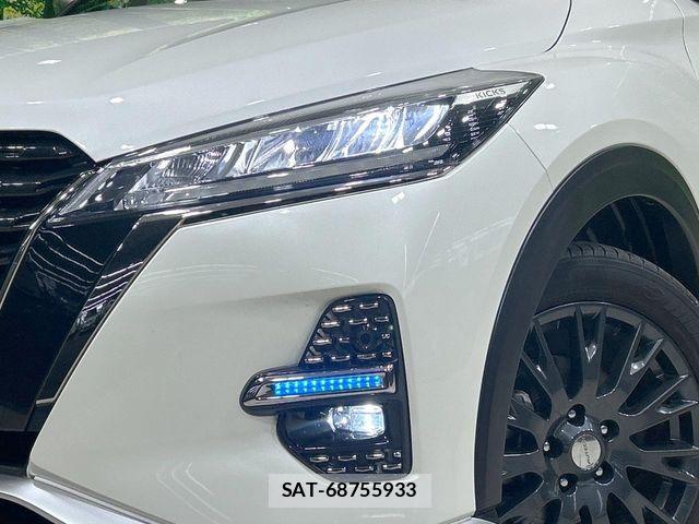 Nissan KICKS 2021-12 7617397-11