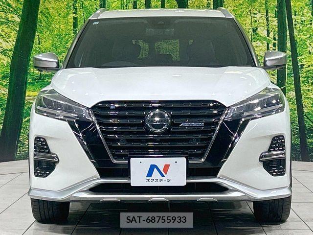 Nissan KICKS 2021-12 7617397-13
