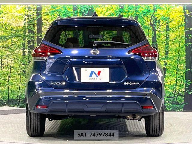 Nissan KICKS 2022-04 7617400-14