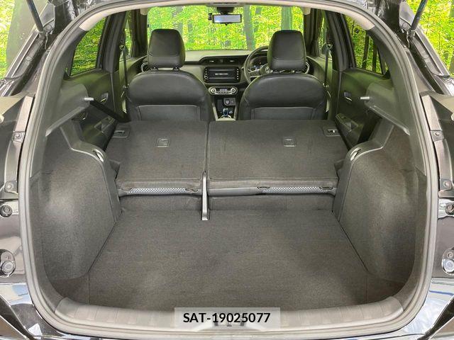 Nissan KICKS 2021-08 7617394-9