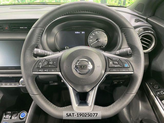 Nissan KICKS 2021-08 7617394-10