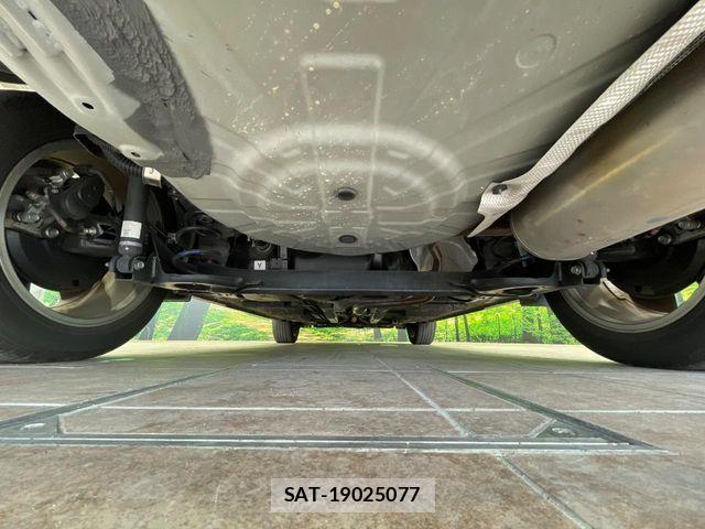 Nissan KICKS 2021-08 7617394-18