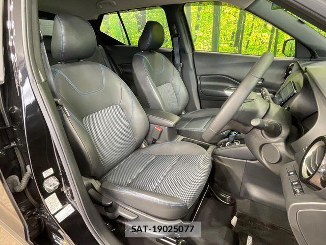 Nissan KICKS 2021-08 7617394-7