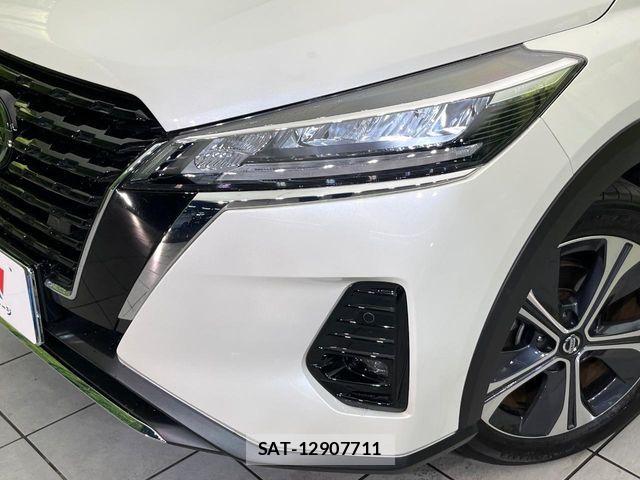 Nissan KICKS 2021-09 7617396-11