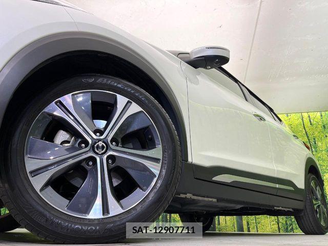 Nissan KICKS 2021-09 7617396-12