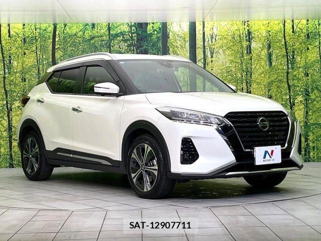 Nissan KICKS 2021-09 7617396-15