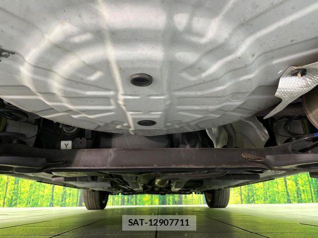 Nissan KICKS 2021-09 7617396-18