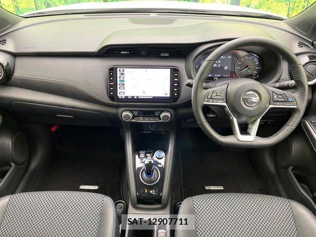 Nissan KICKS 2021-09 7617396-1