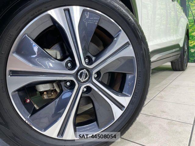 Nissan KICKS 2021-08 7617398-12