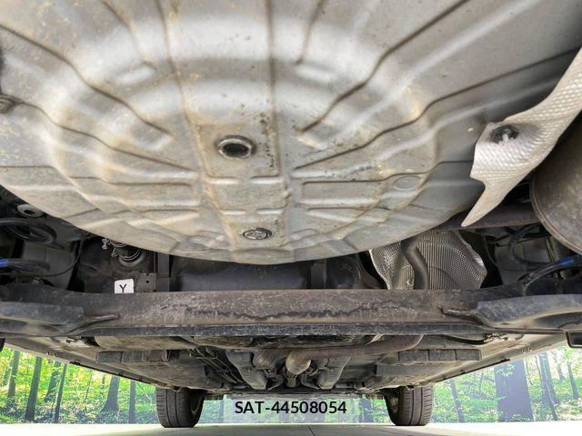 Nissan KICKS 2021-08 7617398-18