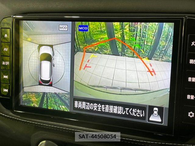 Nissan KICKS 2021-08 7617398-3