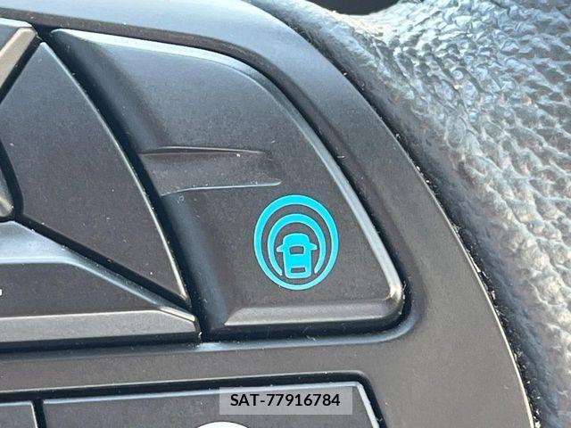 Nissan KICKS 2020-12 7617401-4