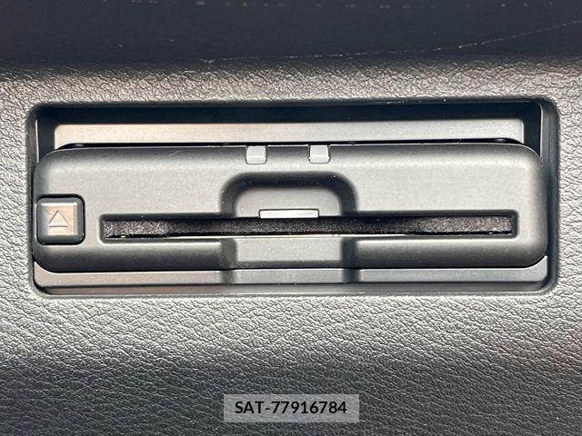Nissan KICKS 2020-12 7617401-5