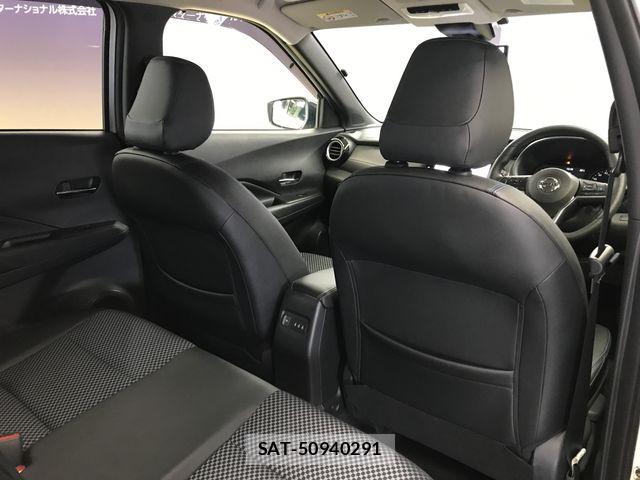 Nissan KICKS 2023-09 7724677-17