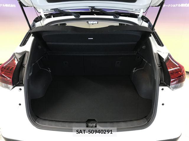 Nissan KICKS 2023-09 7724677-19