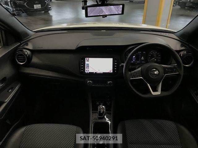 Nissan KICKS 2023-09 7724677-2
