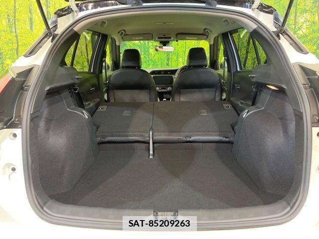Nissan KICKS 2022-04 7724682-10