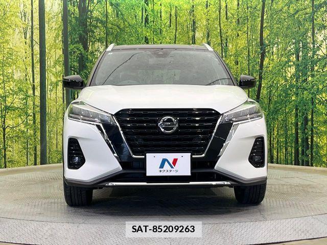 Nissan KICKS 2022-04 7724682-13