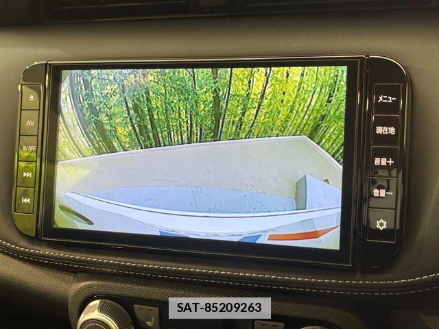 Nissan KICKS 2022-04 7724682-5