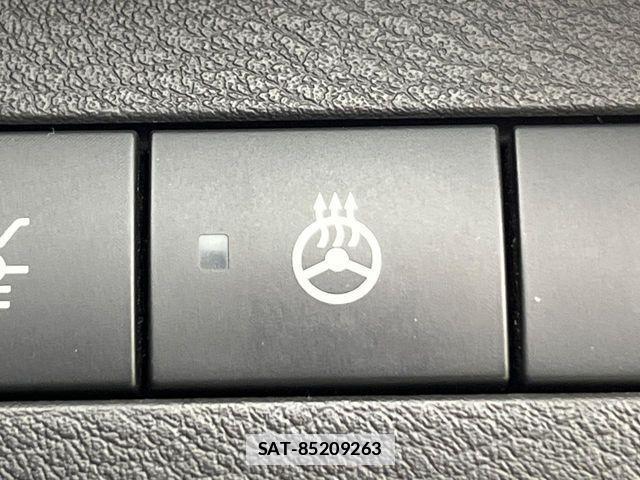 Nissan KICKS 2022-04 7724682-7