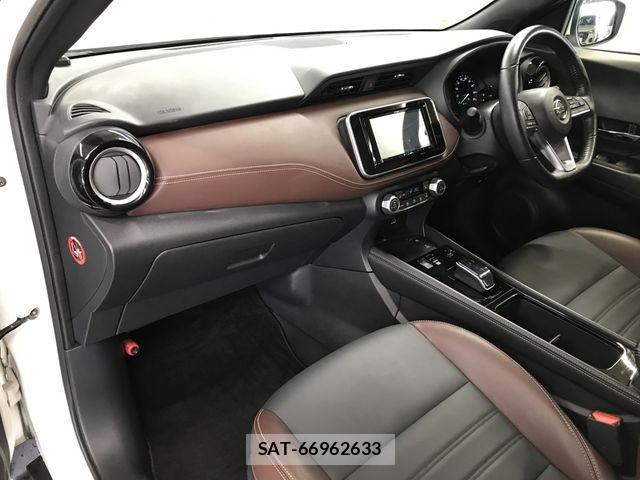 Nissan KICKS 2023-12 7724673-6