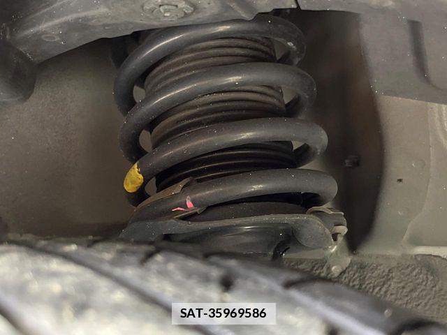 Nissan KICKS 2023-06 7786098-19