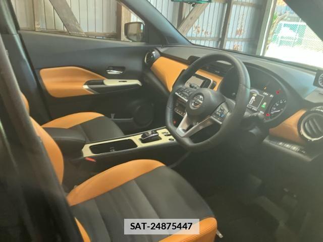 Nissan KICKS 2023-10 7786101-11