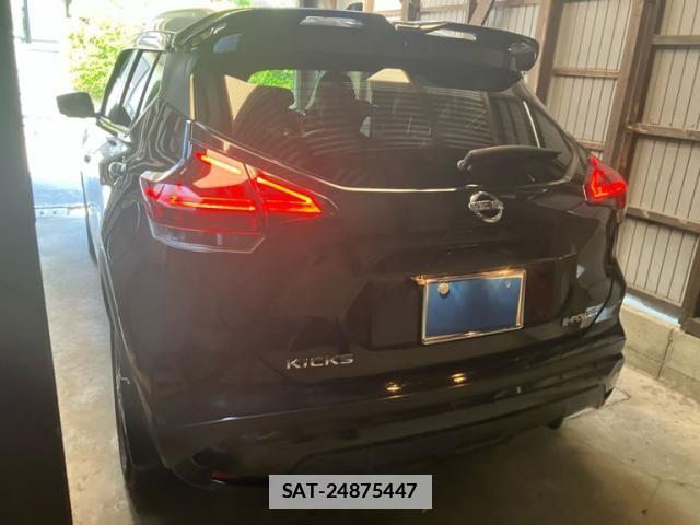 Nissan KICKS 2023-10 7786101-5